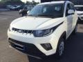 Km 0 MAHINDRA KUV100