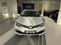 usato TOYOTA Auris