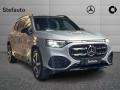 nuovo MERCEDES GLB 200